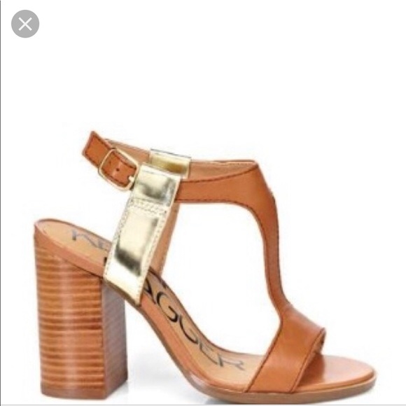 Kelsi Dagger Shoes - Kelsi Dagger Gabbie Heel